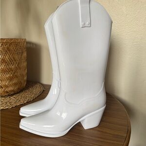 Steve Madden Cowboy Style RAIN BOOT with heel